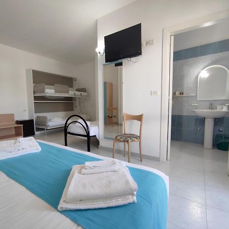 Picchio Hotel Pescoluse มารินาดิเปสโคลูเซ ภายนอก รูปภาพ