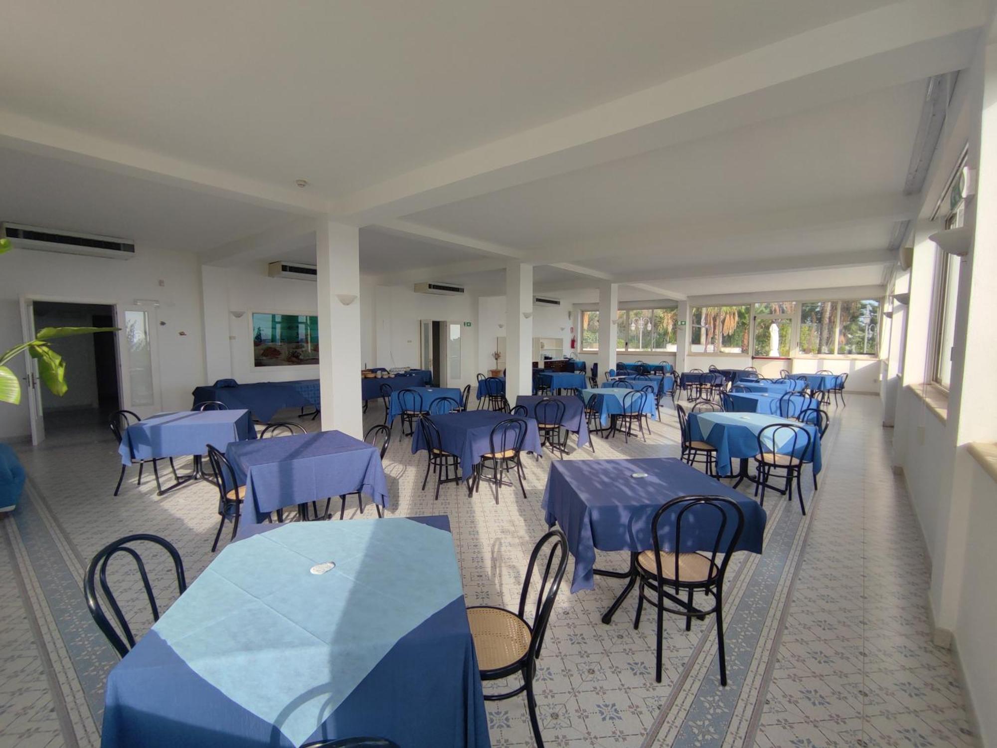 Picchio Hotel Pescoluse มารินาดิเปสโคลูเซ ภายนอก รูปภาพ